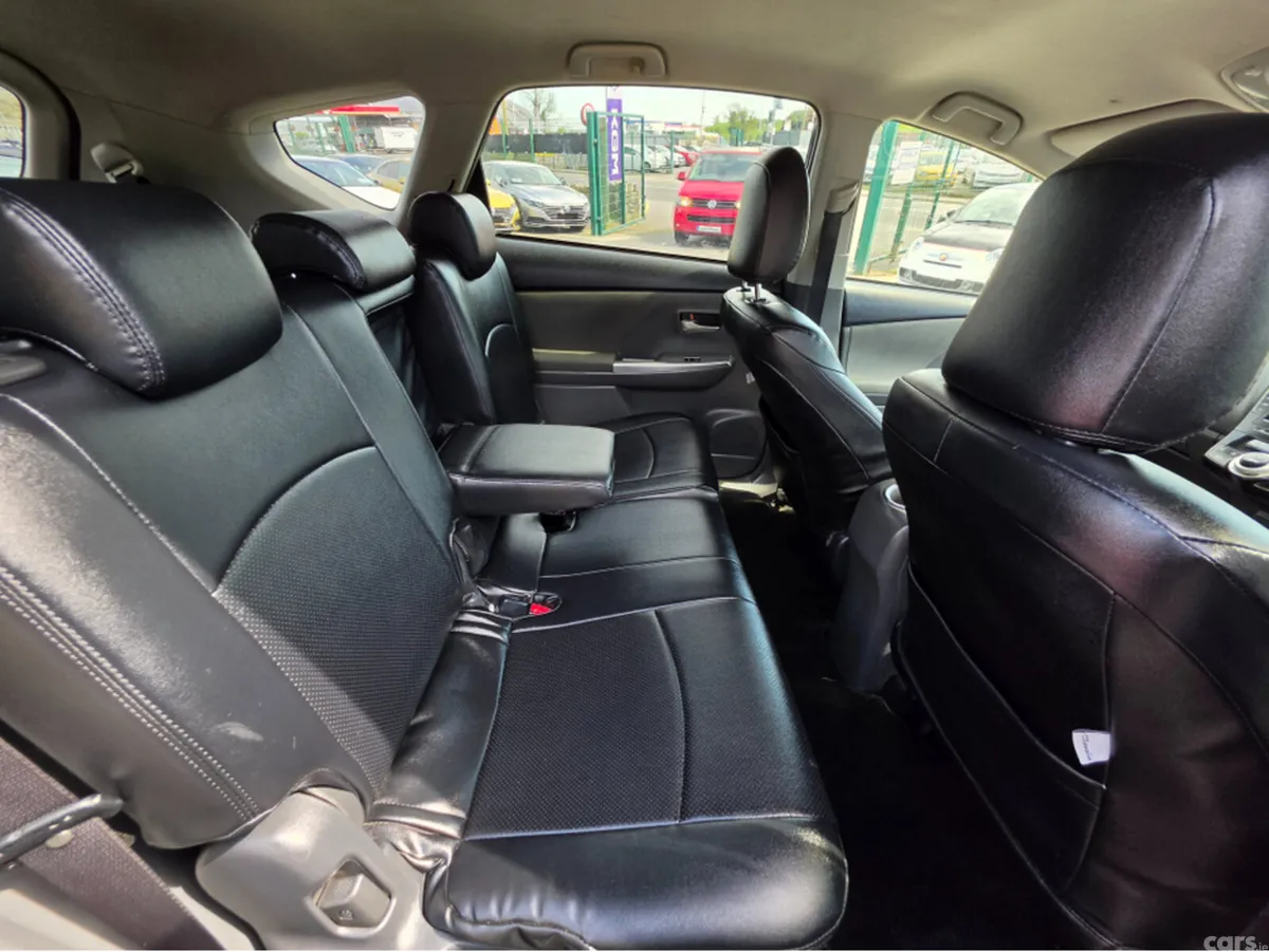 Toyota Prius MPV, Petrol Hybrid, 2013, Black