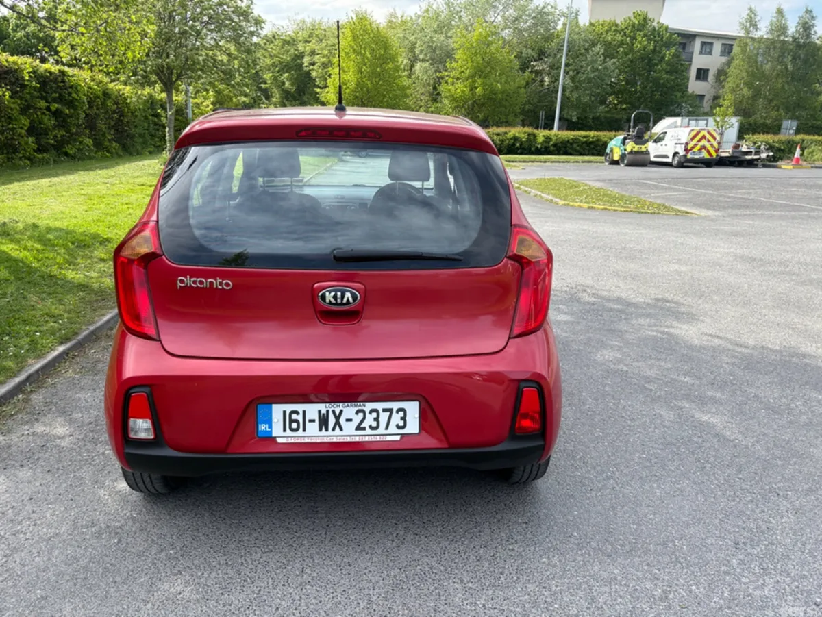 Kia Picanto Hatchback, Petrol, 2016, Red