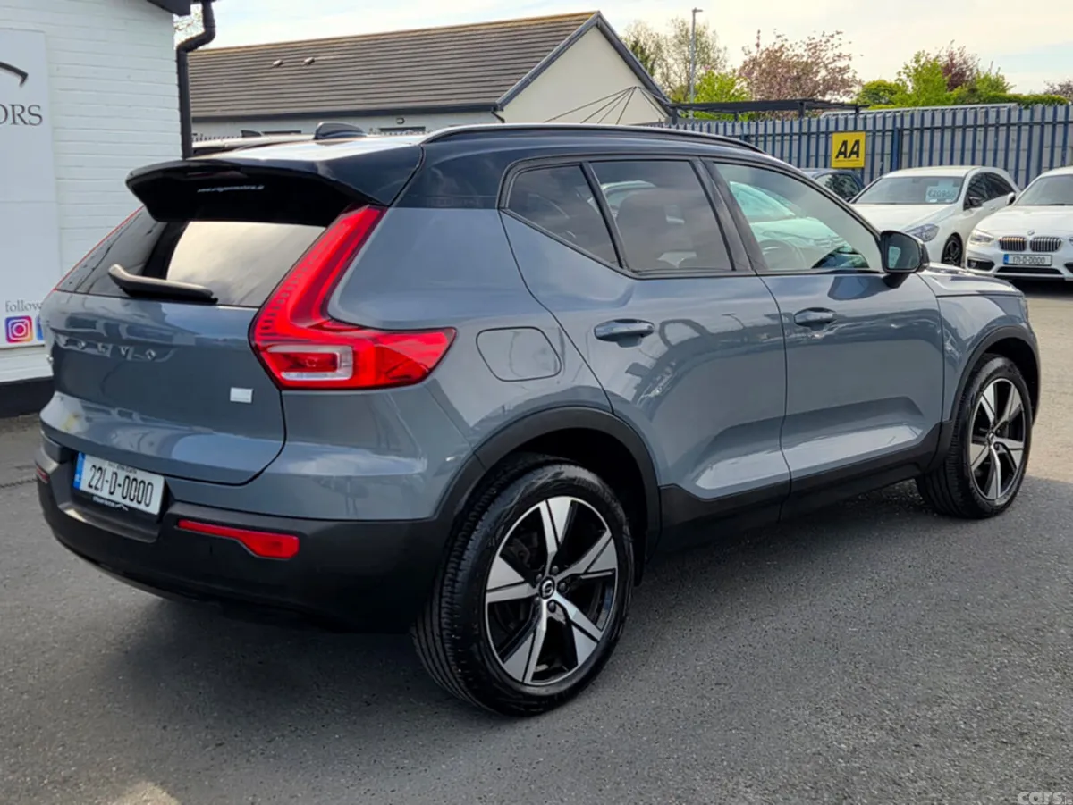 Volvo XC40 Estate, Petrol Plug-in Hybrid, 2022, Grey