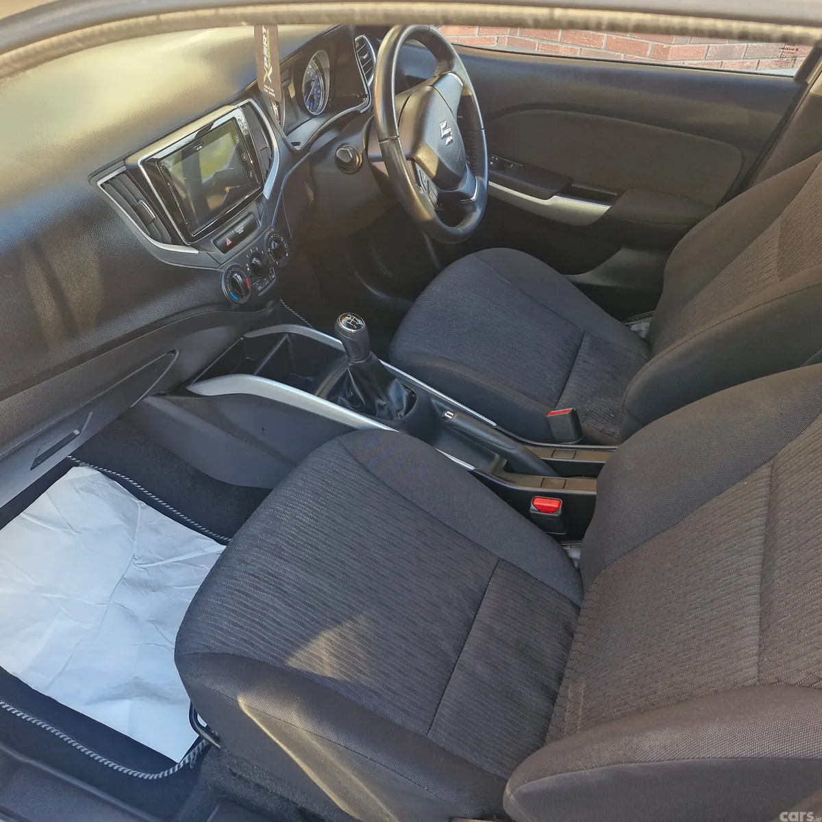 Suzuki Baleno Hatchback, Petrol, 2016, Silver