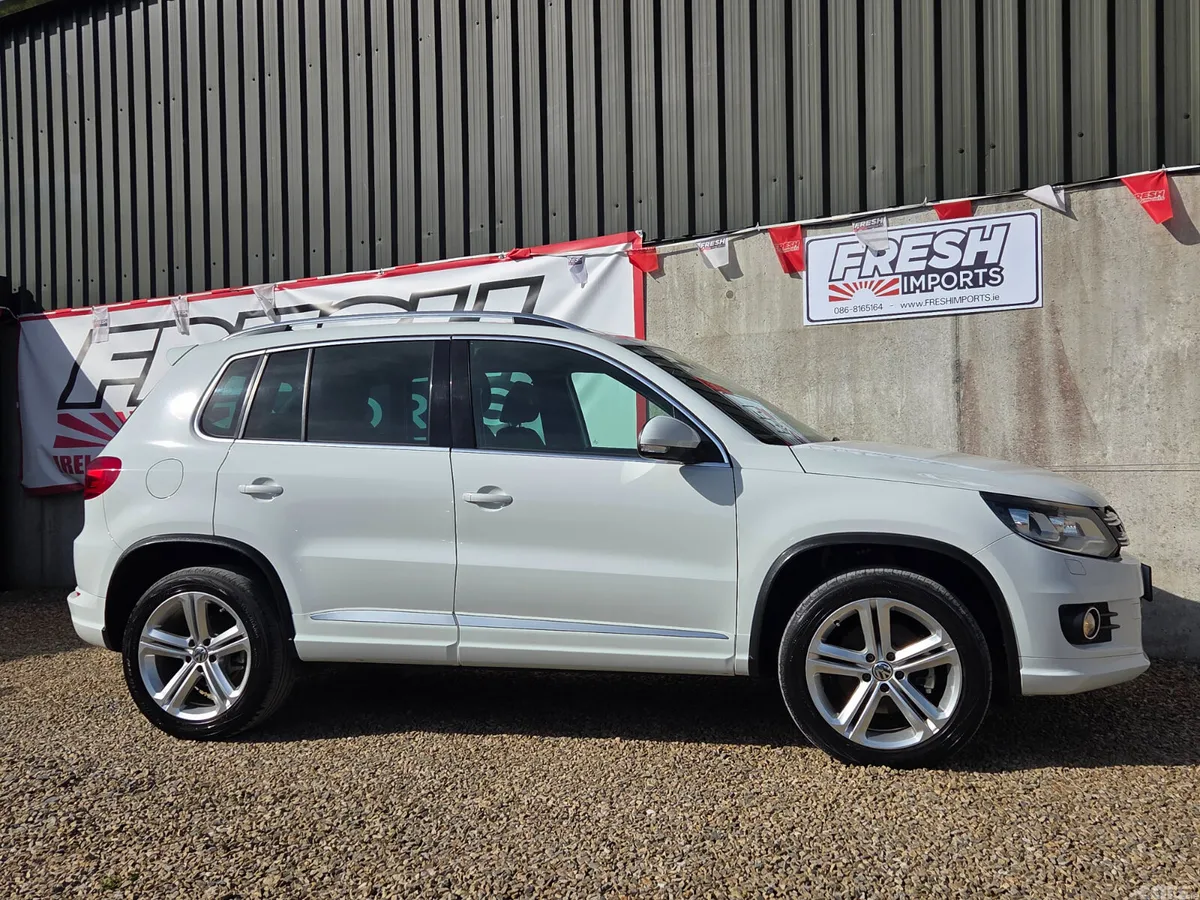 Volkswagen Tiguan SUV, Petrol, 2015, White
