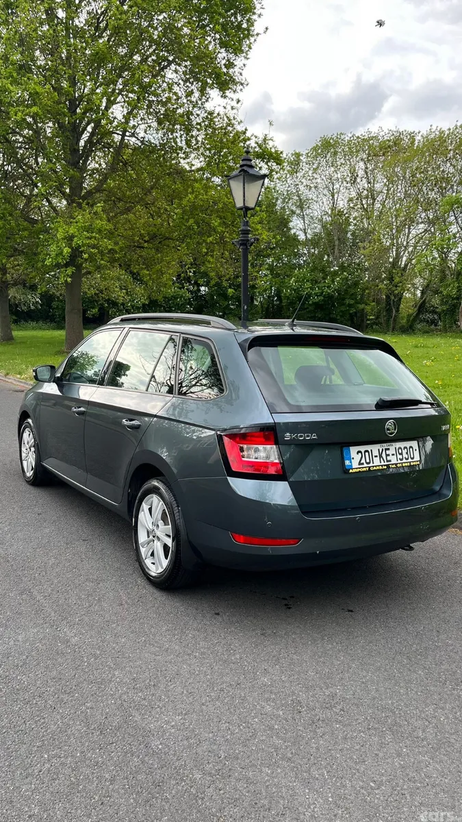 Skoda Fabia Estate, Petrol, 2020, Grey