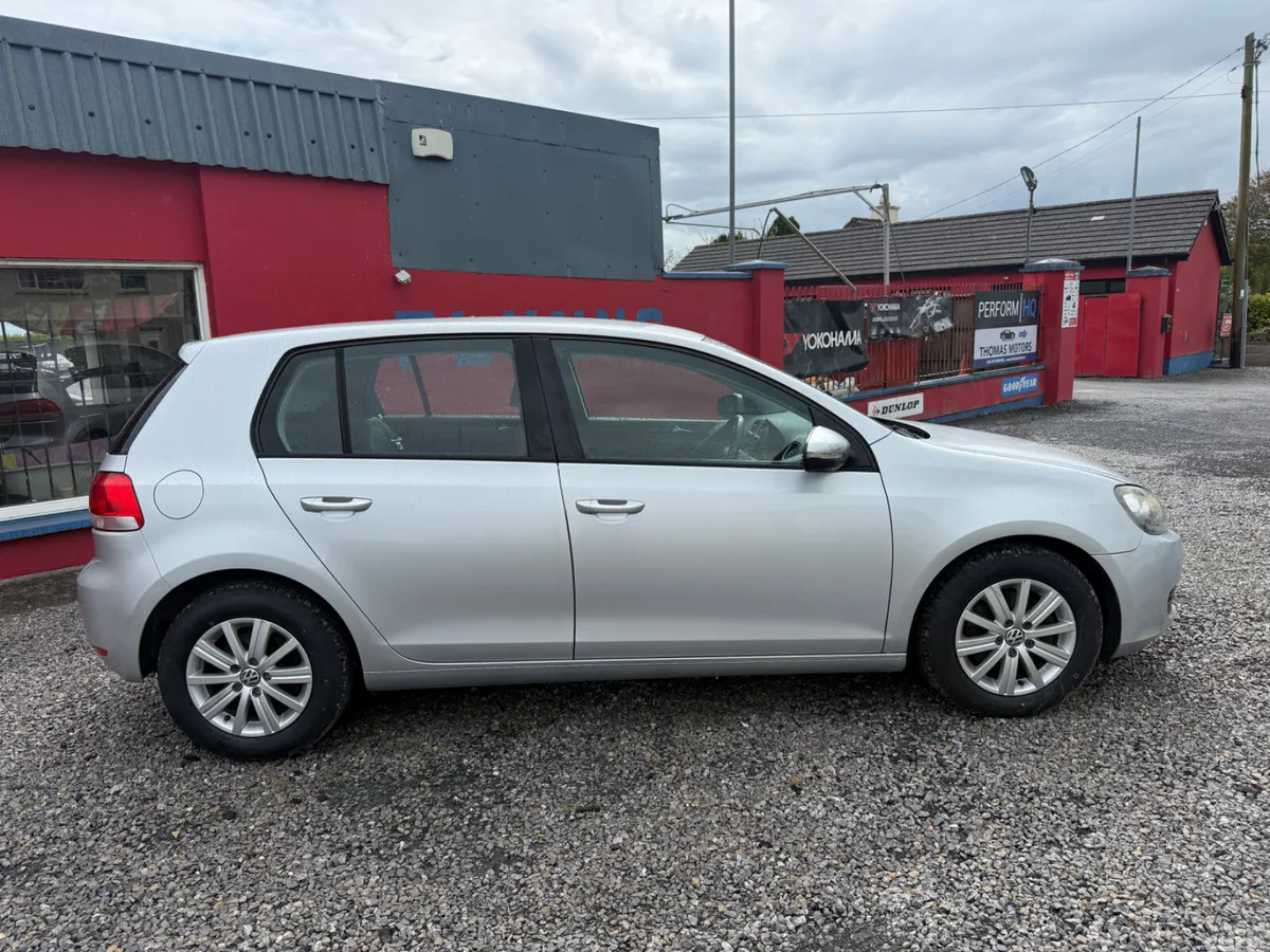 Volkswagen Golf Hatchback, Petrol, 2012, Silver