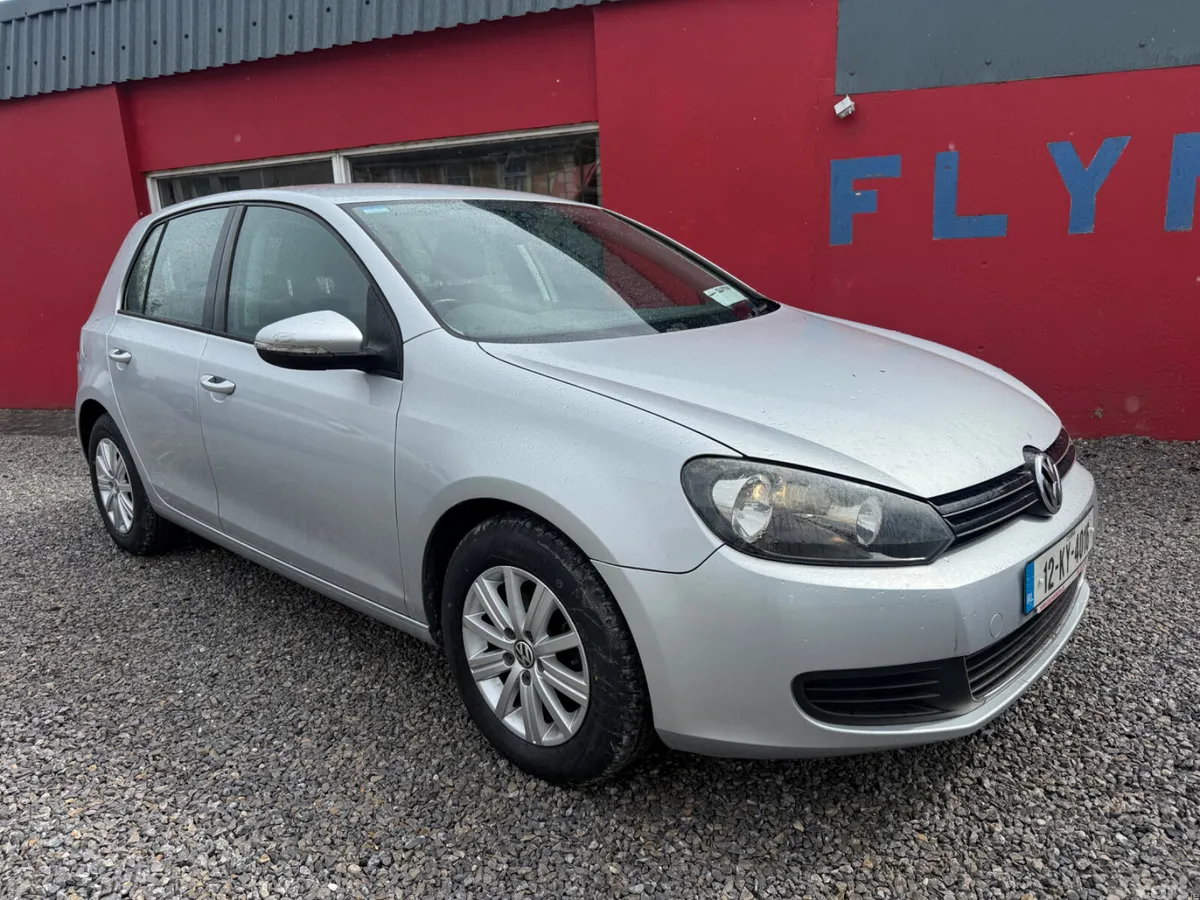 Volkswagen Golf Hatchback, Petrol, 2012, Silver