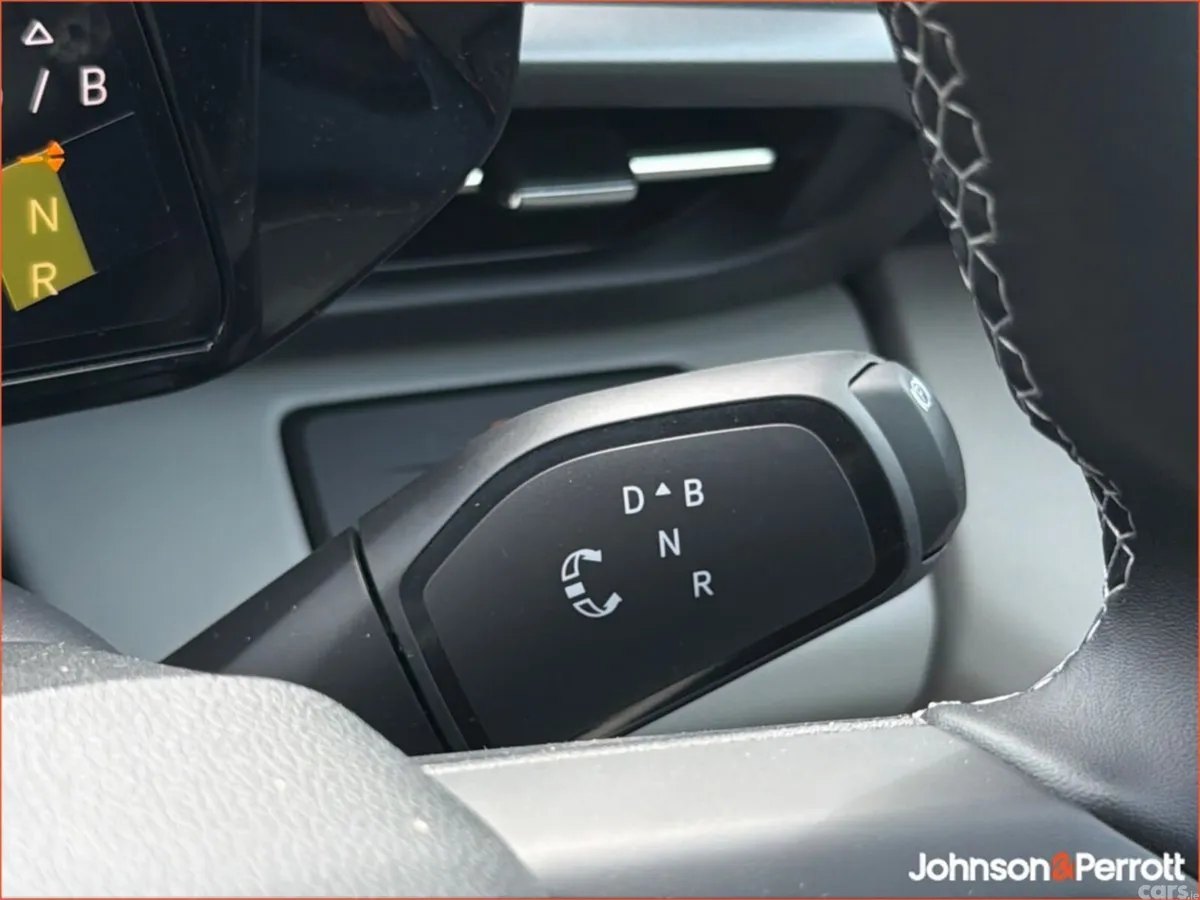 Ford Explorer MPV, Electric, 2027, Blue