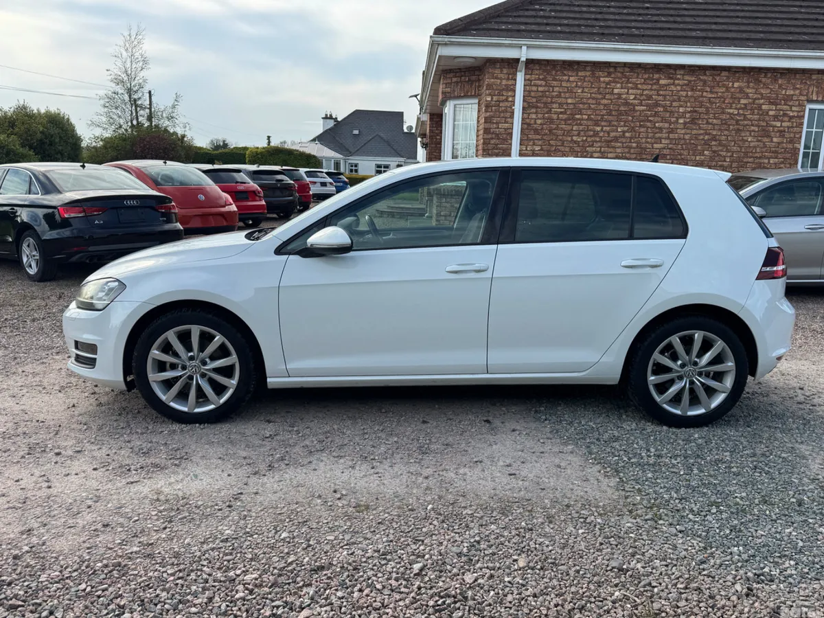 Volkswagen Golf Hatchback, Petrol, 2017, White