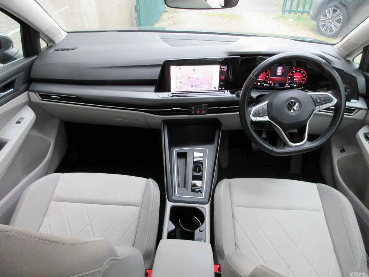 Volkswagen Golf Hatchback, Petrol Hybrid, 2022, Grey