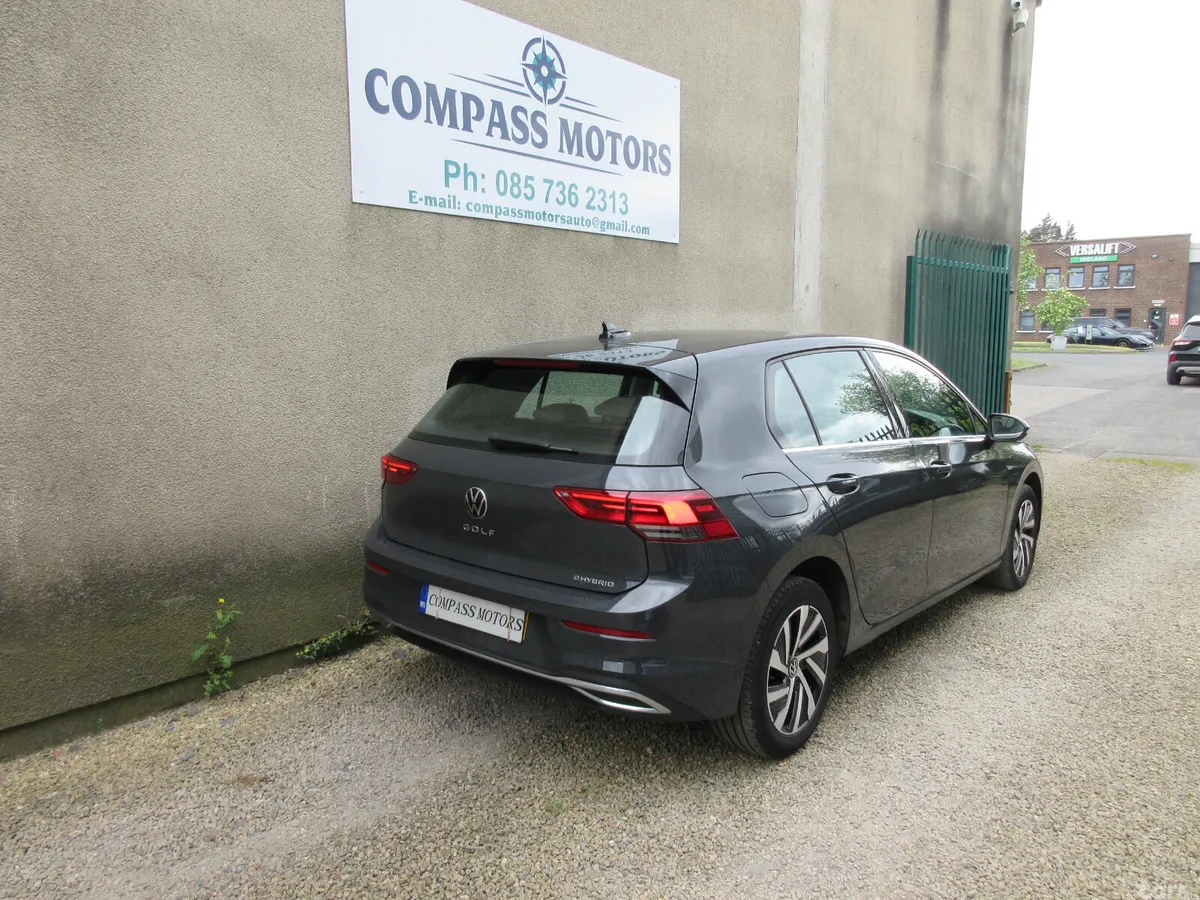 Volkswagen Golf Hatchback, Petrol Hybrid, 2022, Grey
