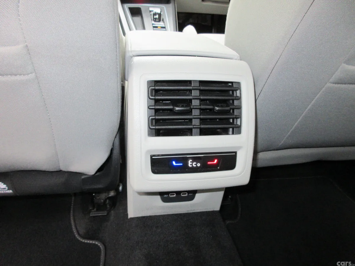 Volkswagen Golf Hatchback, Petrol Hybrid, 2022, Grey