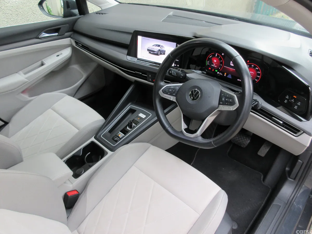 Volkswagen Golf Hatchback, Petrol Hybrid, 2022, Grey
