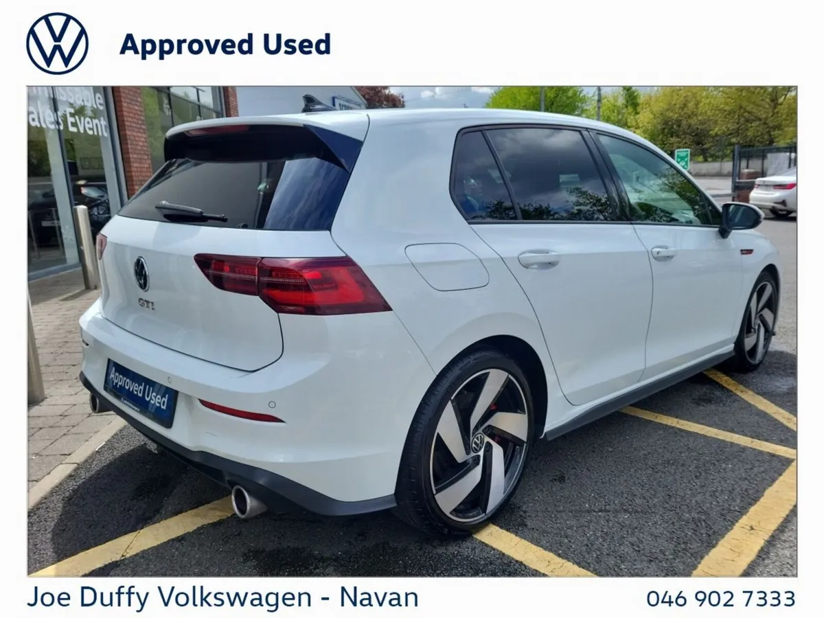 Volkswagen Golf Hatchback, Petrol, 2021, White