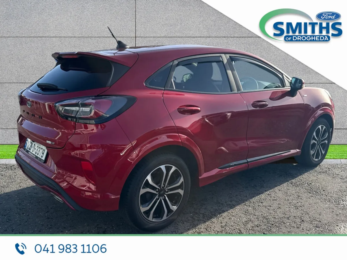 Ford Puma MPV, Petrol Hybrid, 2022, Red
