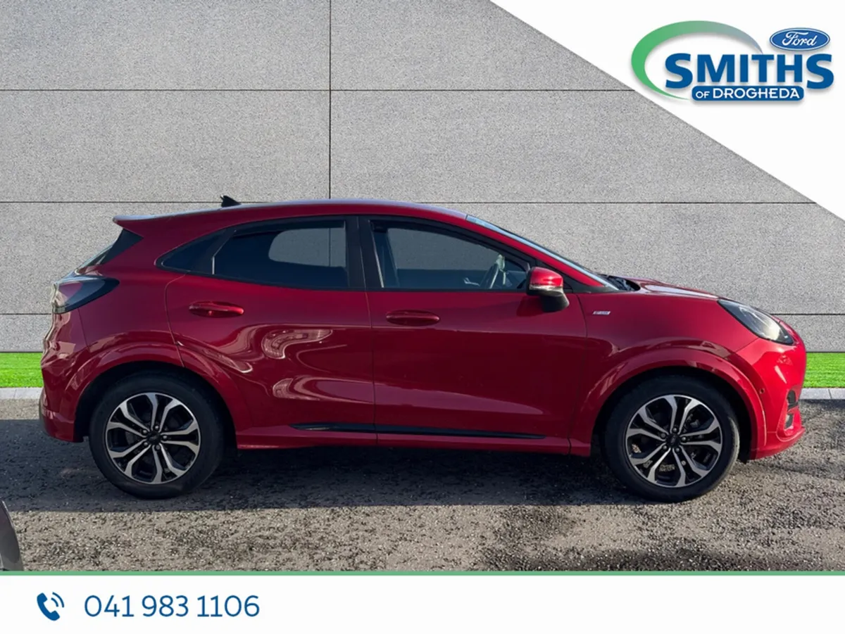 Ford Puma MPV, Petrol Hybrid, 2022, Red