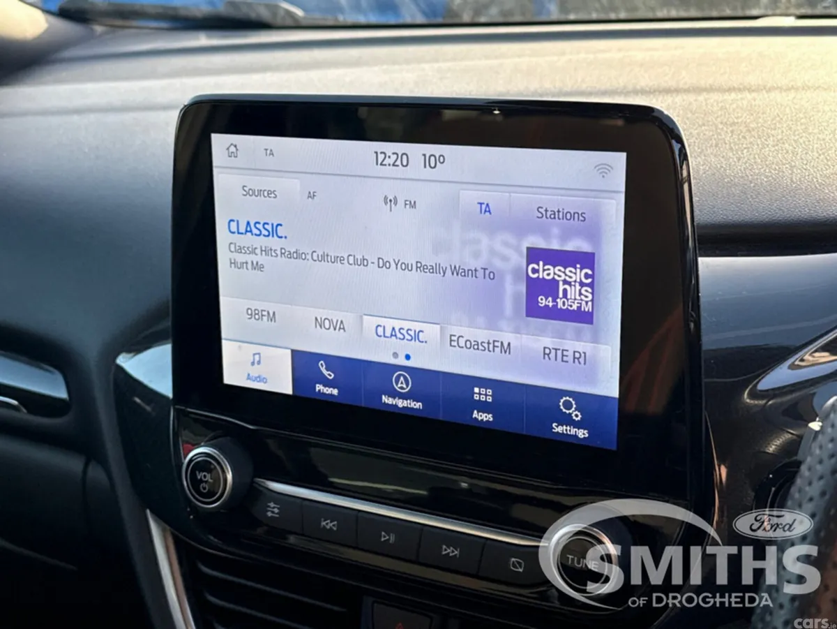 Ford Puma MPV, Petrol Hybrid, 2022, Red