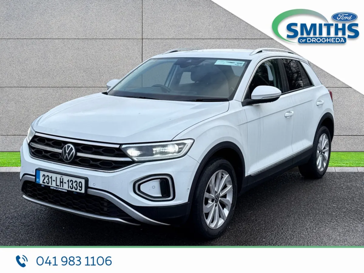 Volkswagen T-Roc Estate, Petrol, 2023, White