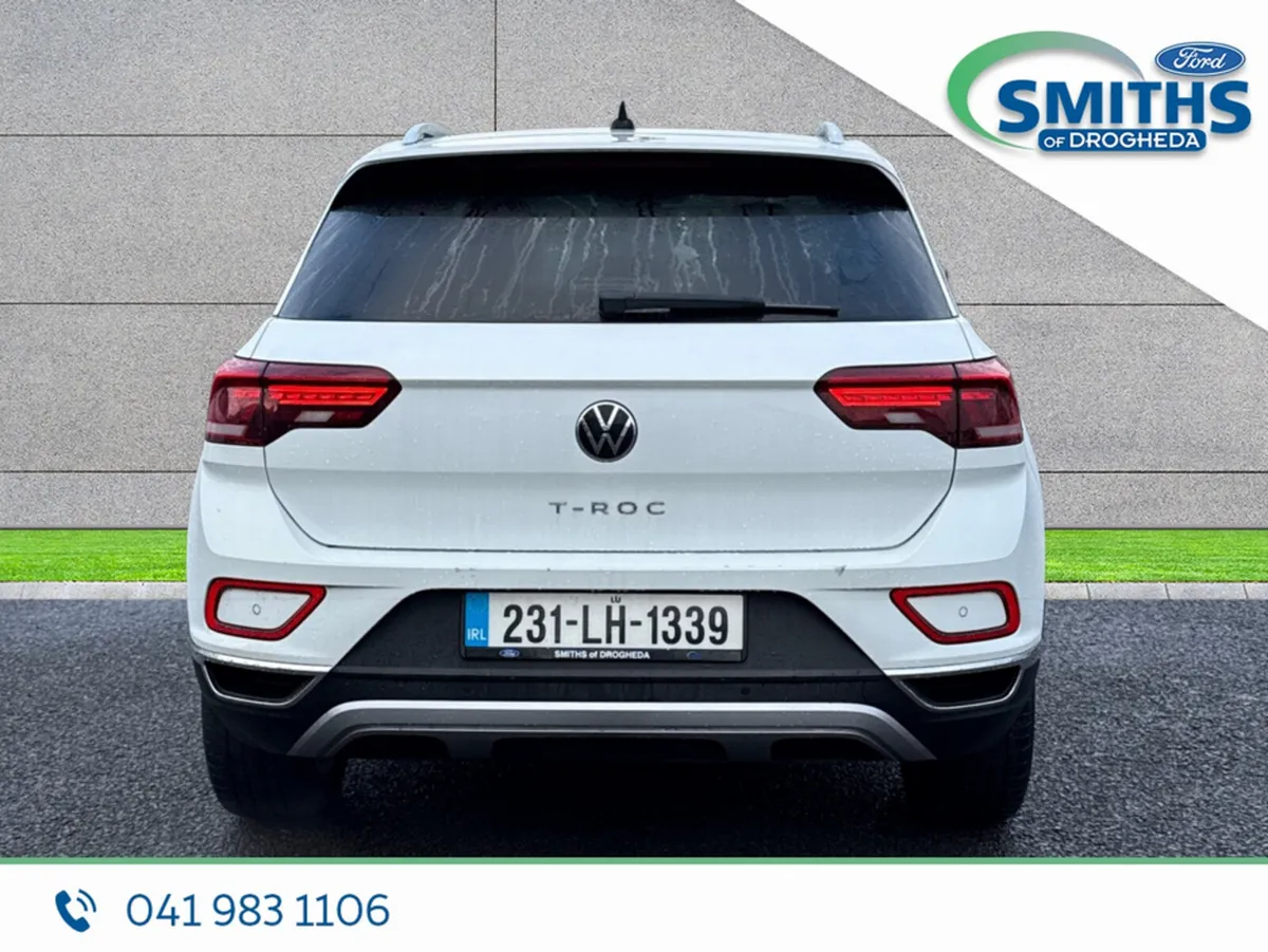 Volkswagen T-Roc Estate, Petrol, 2023, White