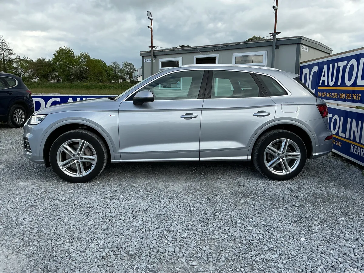 Audi Q5 SUV, Petrol Plug-in Hybrid, 2021, Grey