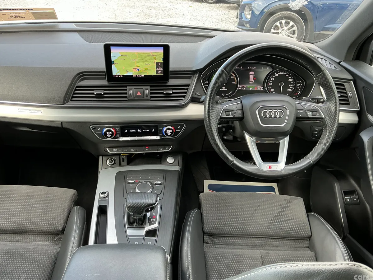 Audi Q5 SUV, Petrol Plug-in Hybrid, 2021, Grey