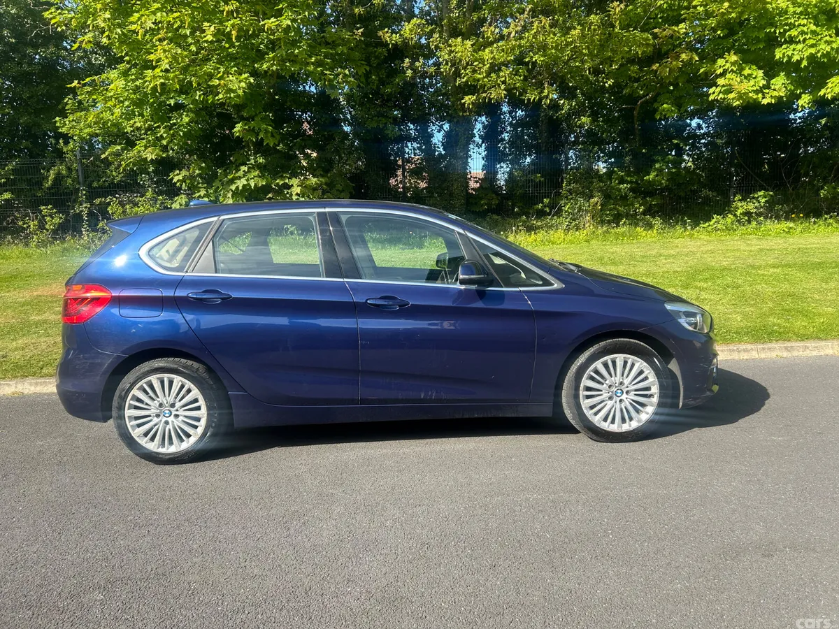 BMW 2-Series Hatchback, Diesel, 2015, Blue