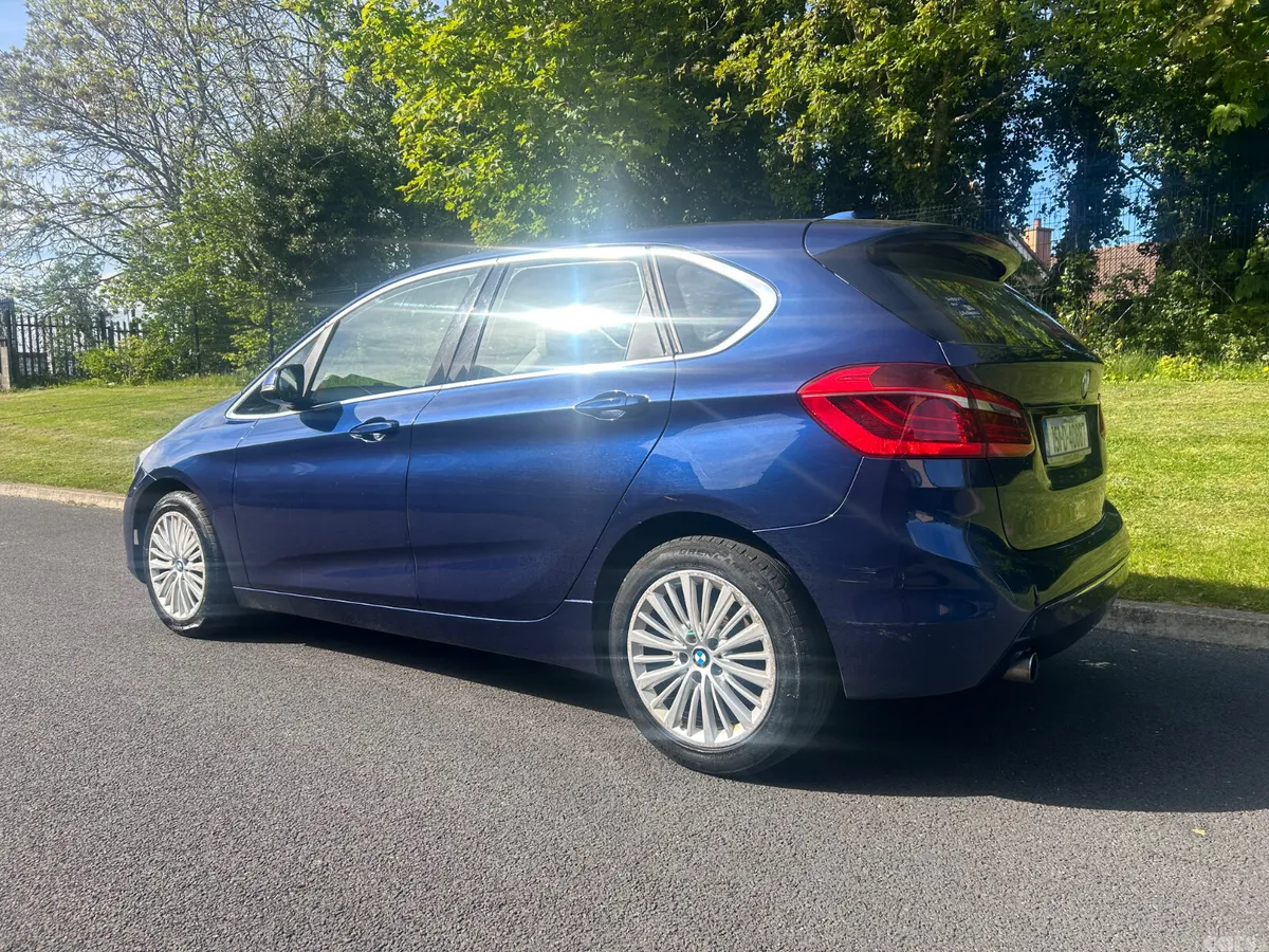 BMW 2-Series Hatchback, Diesel, 2015, Blue