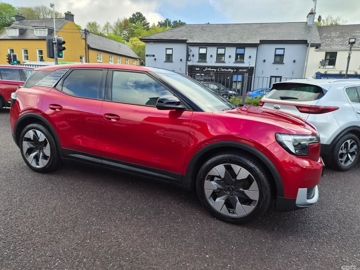 Ford Explorer SUV, Electric, 2025, Red