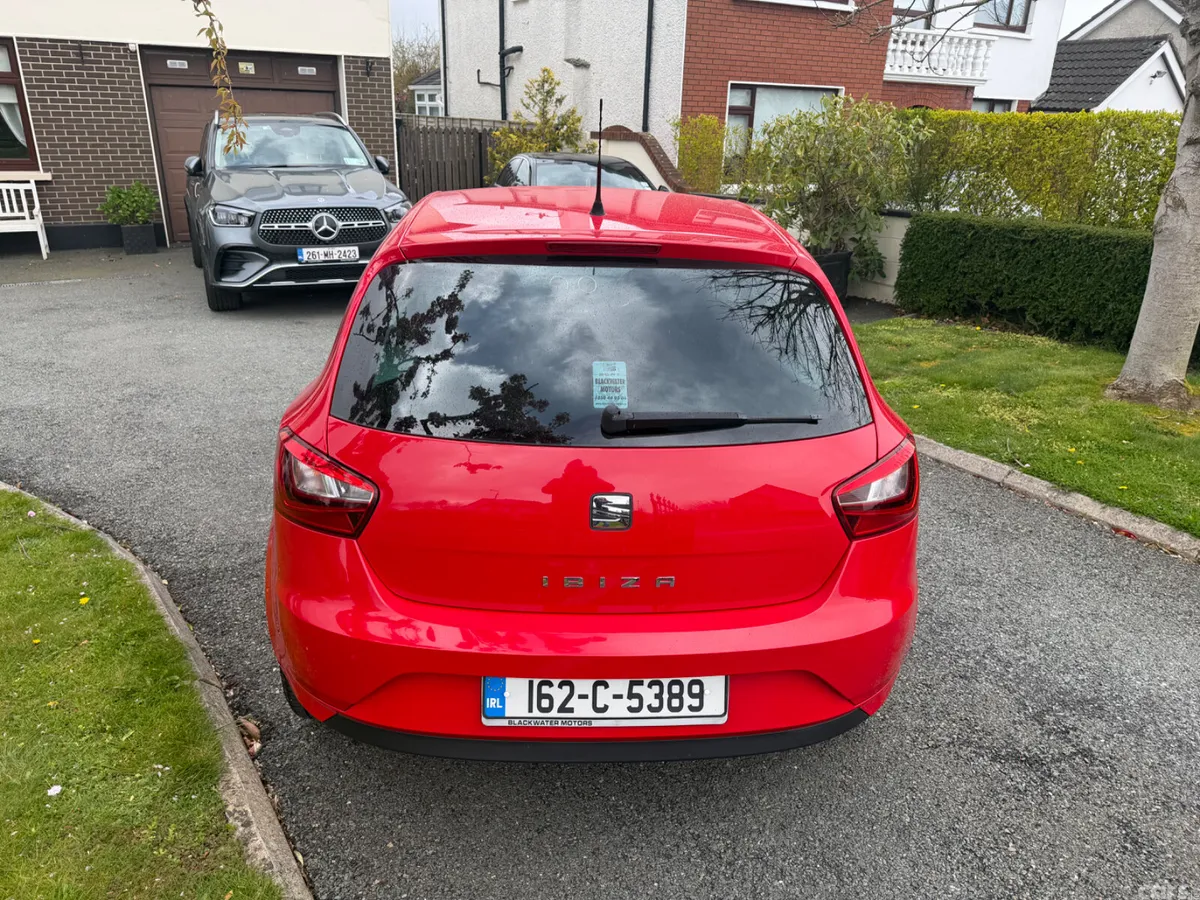 SEAT Ibiza MPV, Petrol, 2016, Red