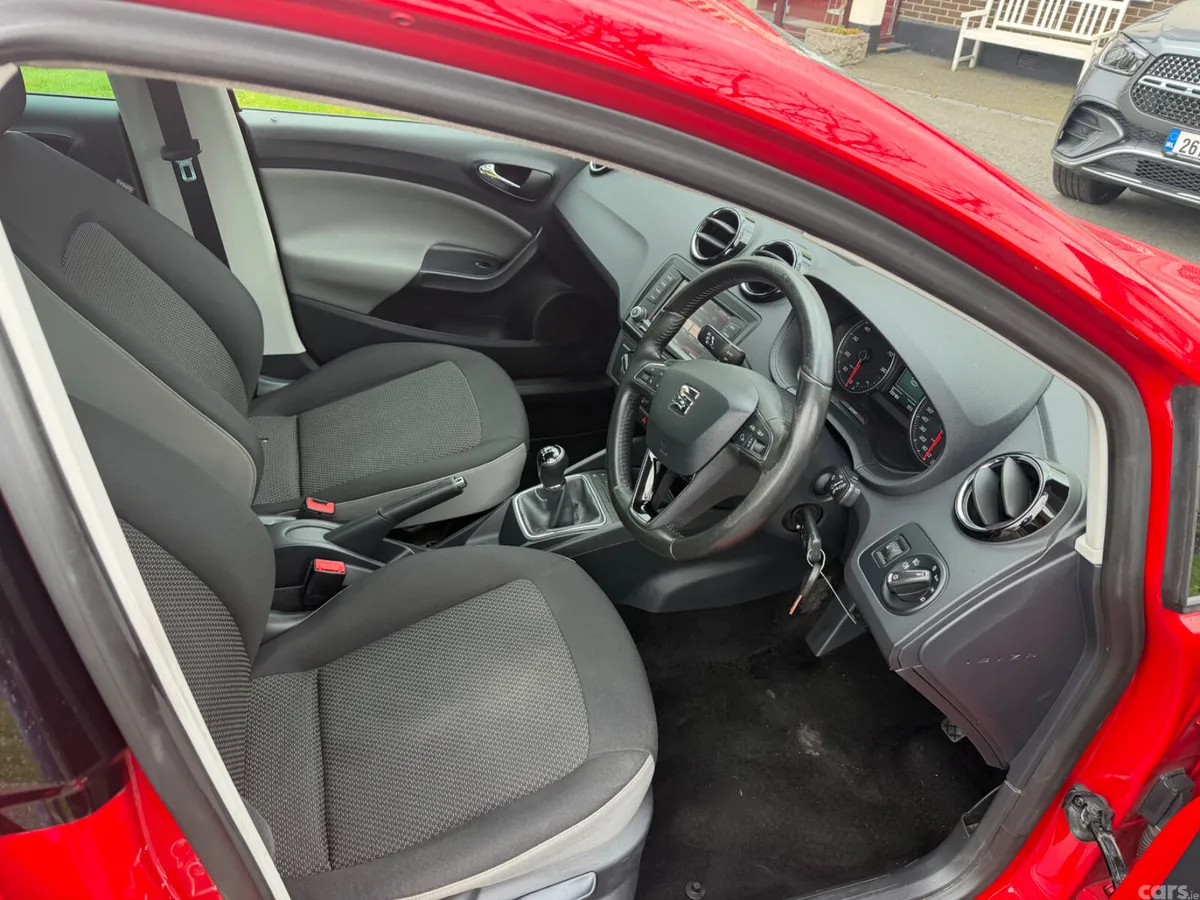 SEAT Ibiza MPV, Petrol, 2016, Red
