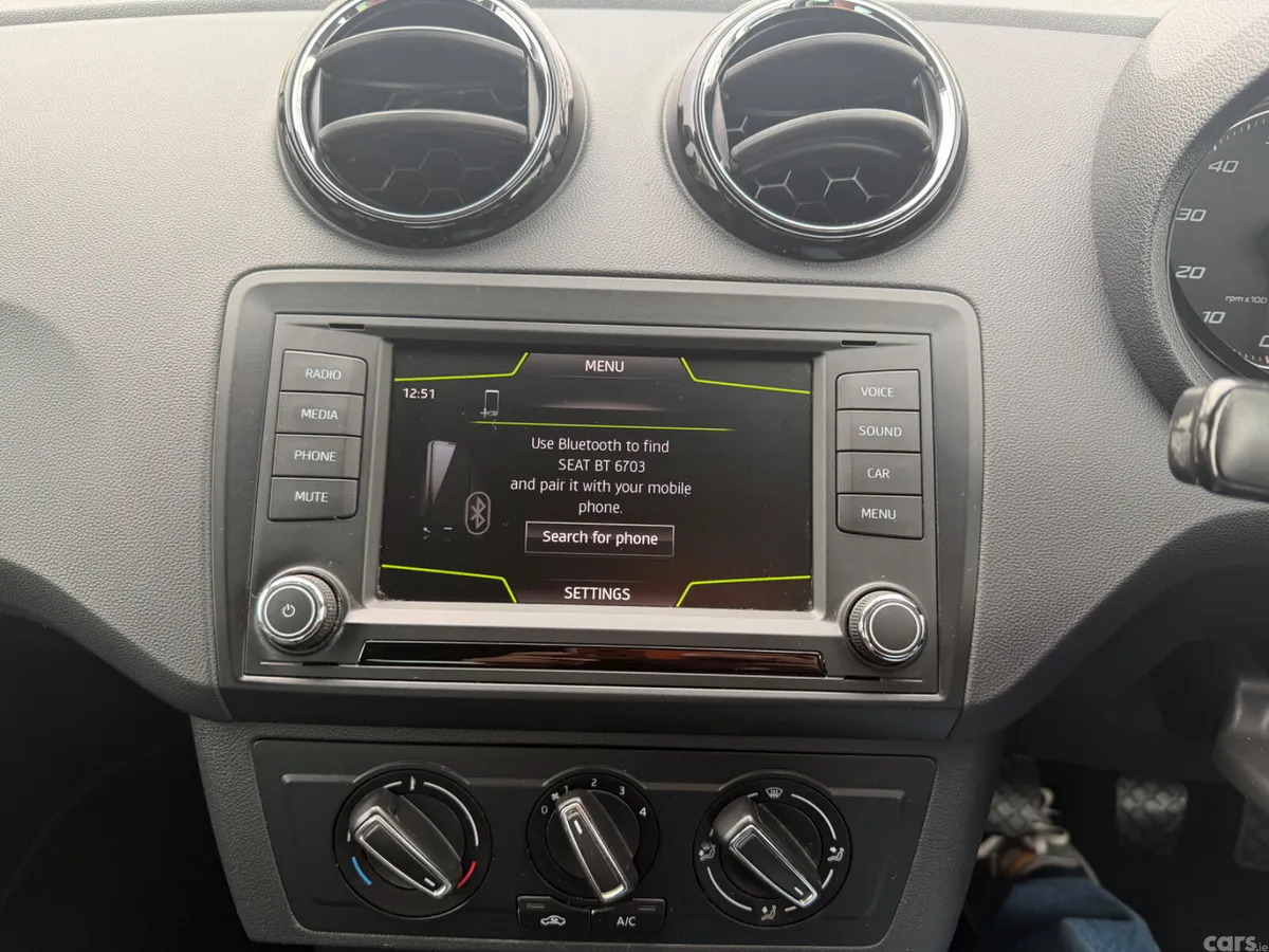 SEAT Ibiza MPV, Petrol, 2016, Red