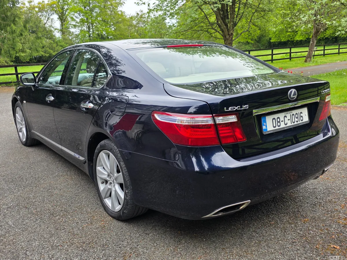 Lexus LS Saloon, Petrol Hybrid, 2008, Blue