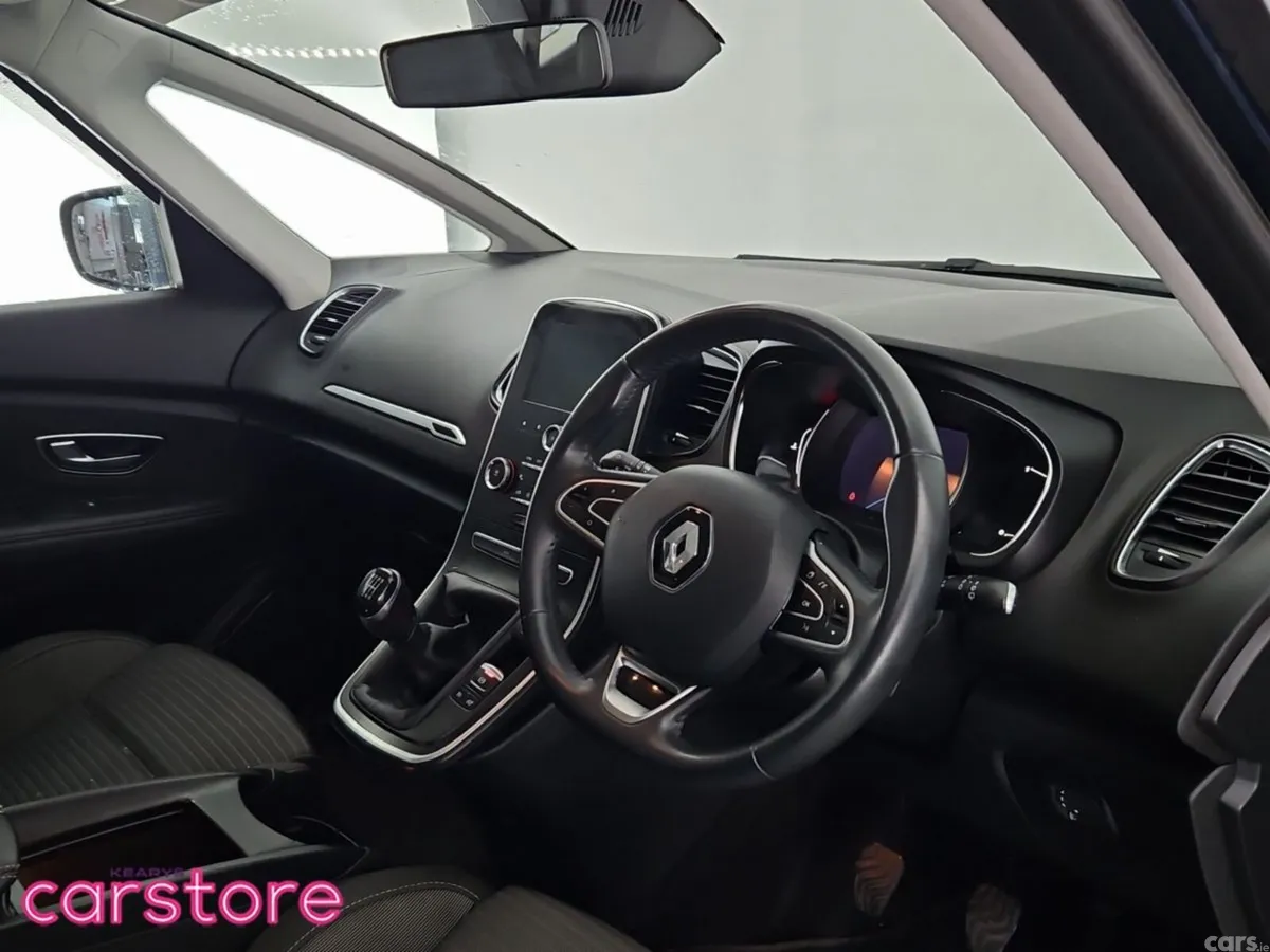 Renault Grand Scenic MPV, Petrol, 2019, Blue
