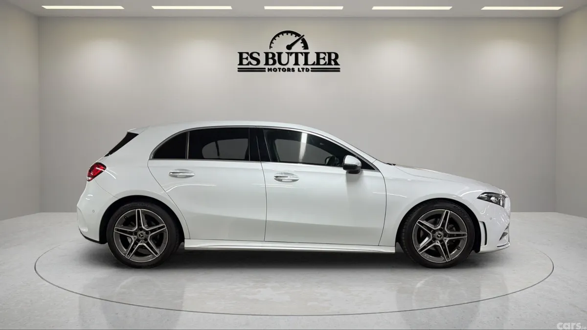 Mercedes-Benz A-Class Hatchback, Diesel, 2019, White