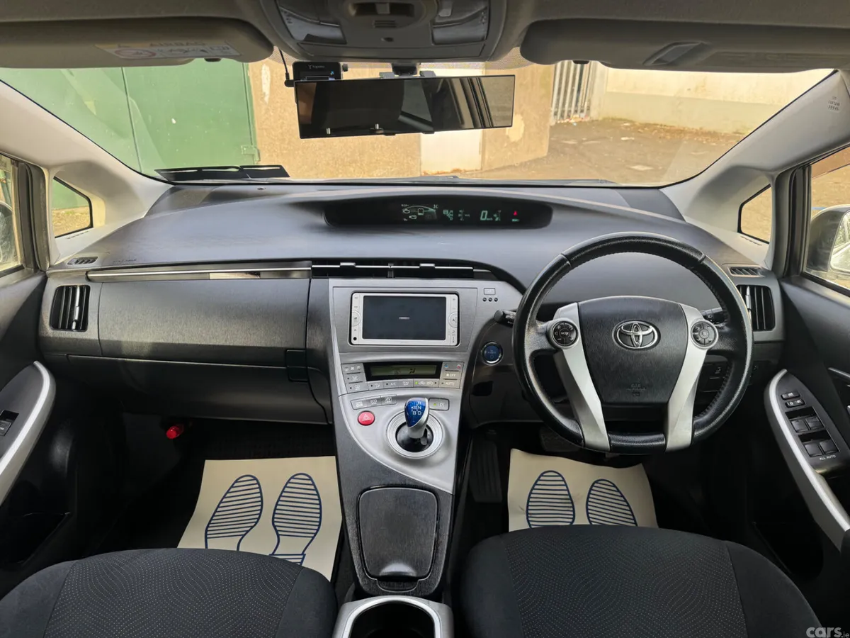Toyota Prius Hatchback, Petrol Hybrid, 2013, Silver