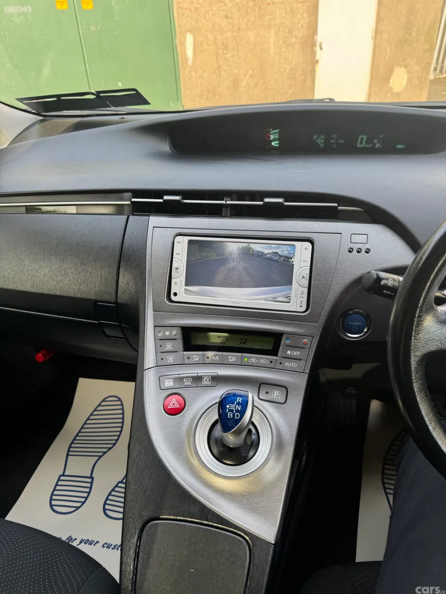 Toyota Prius Hatchback, Petrol Hybrid, 2013, Silver