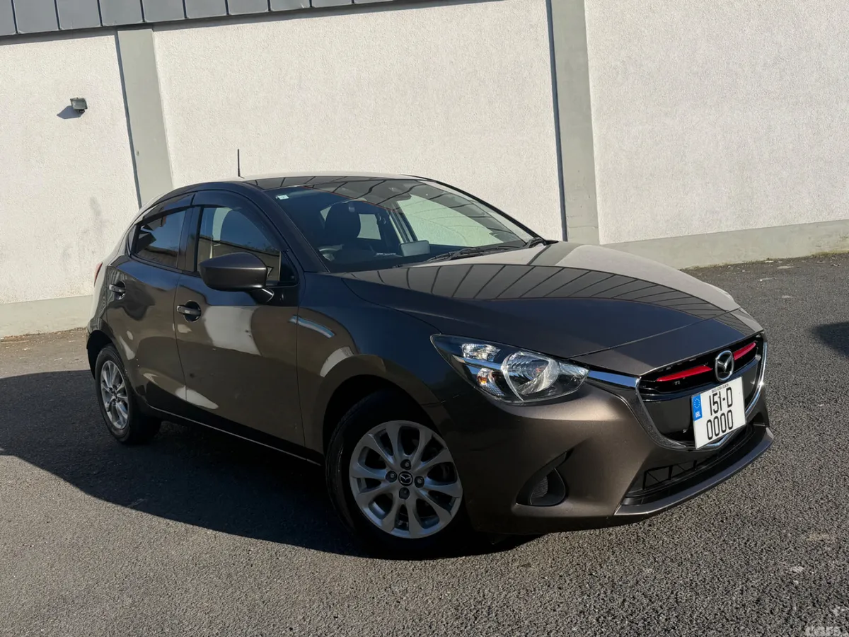 Mazda Demio Hatchback, Diesel, 2015, Brown