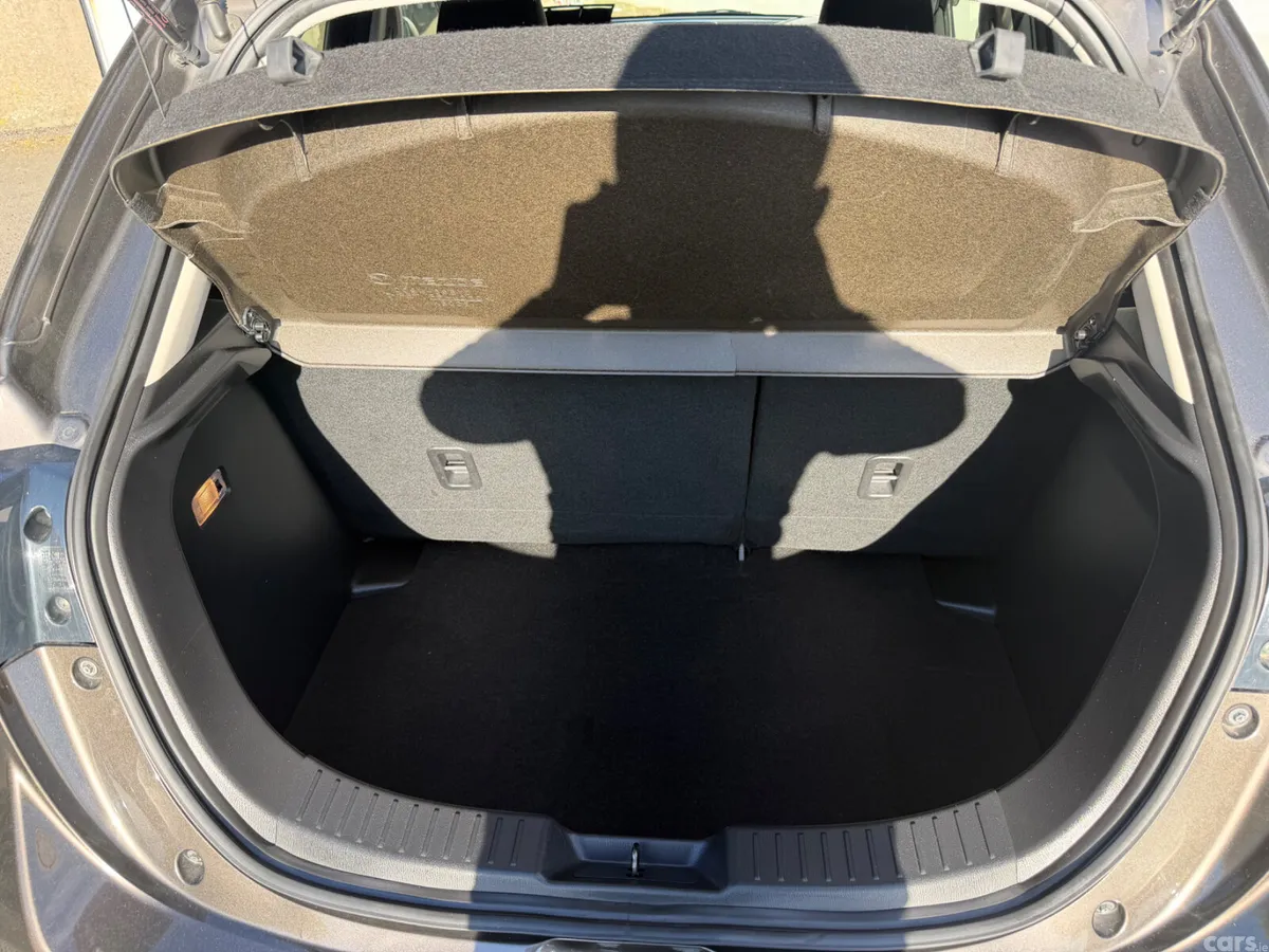 Mazda Demio Hatchback, Diesel, 2015, Brown