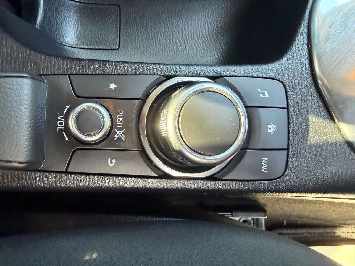 Mazda Demio Hatchback, Diesel, 2015, Brown