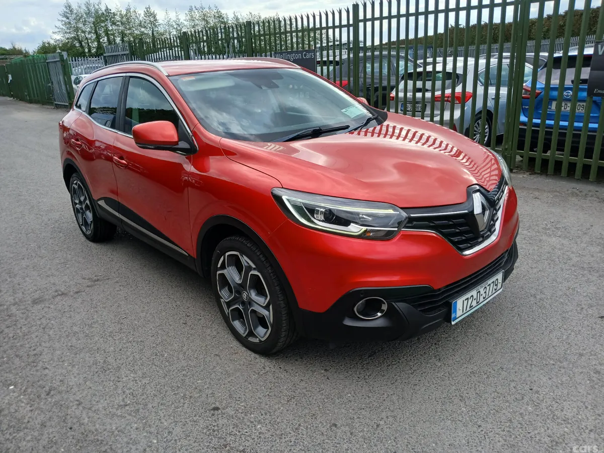 Renault Kadjar SUV, Diesel, 2017, Red