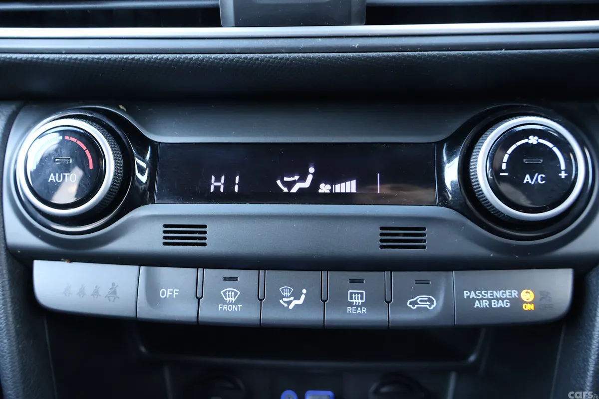 Hyundai KONA MPV, Petrol, 2020, Red