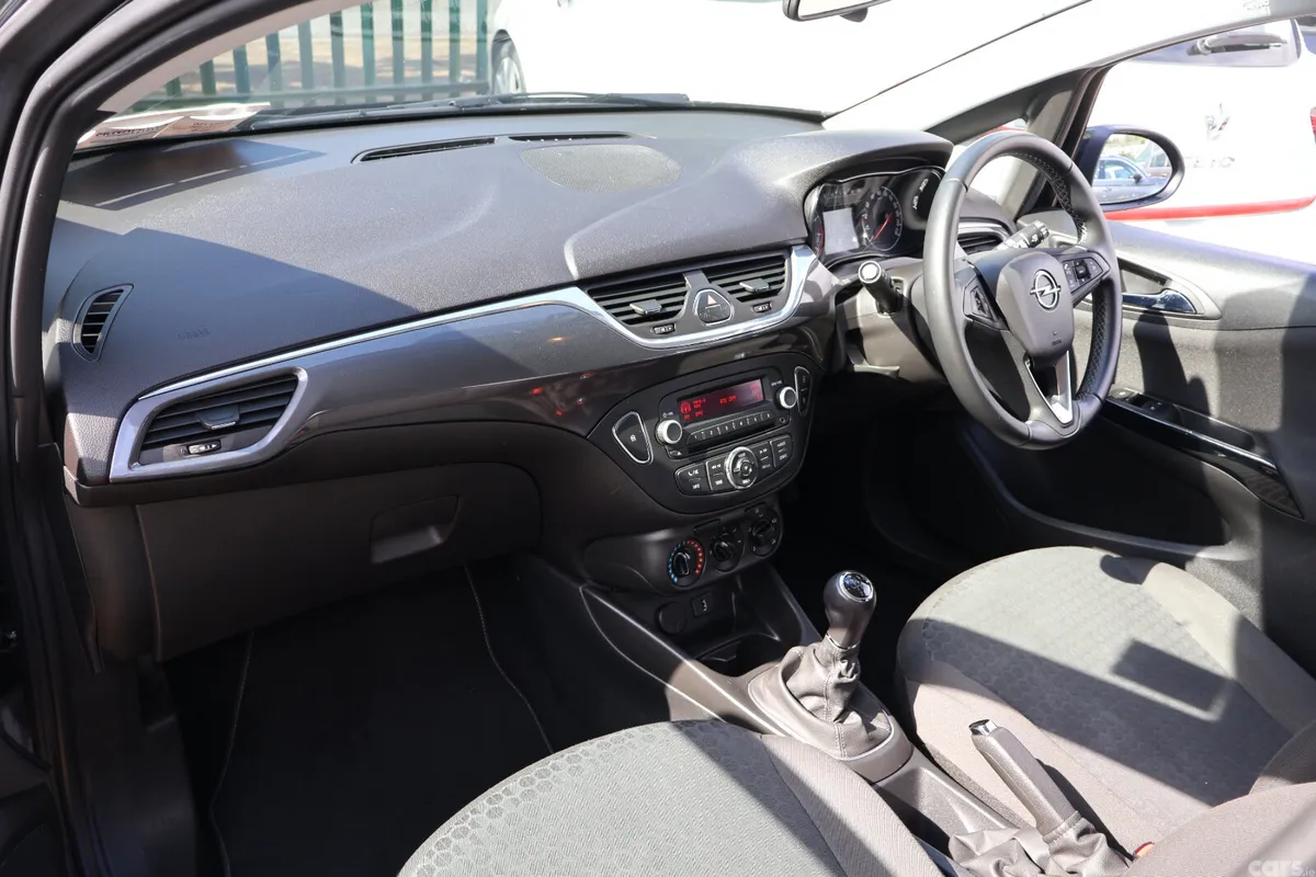 Opel Corsa Hatchback, Petrol, 2019, Black