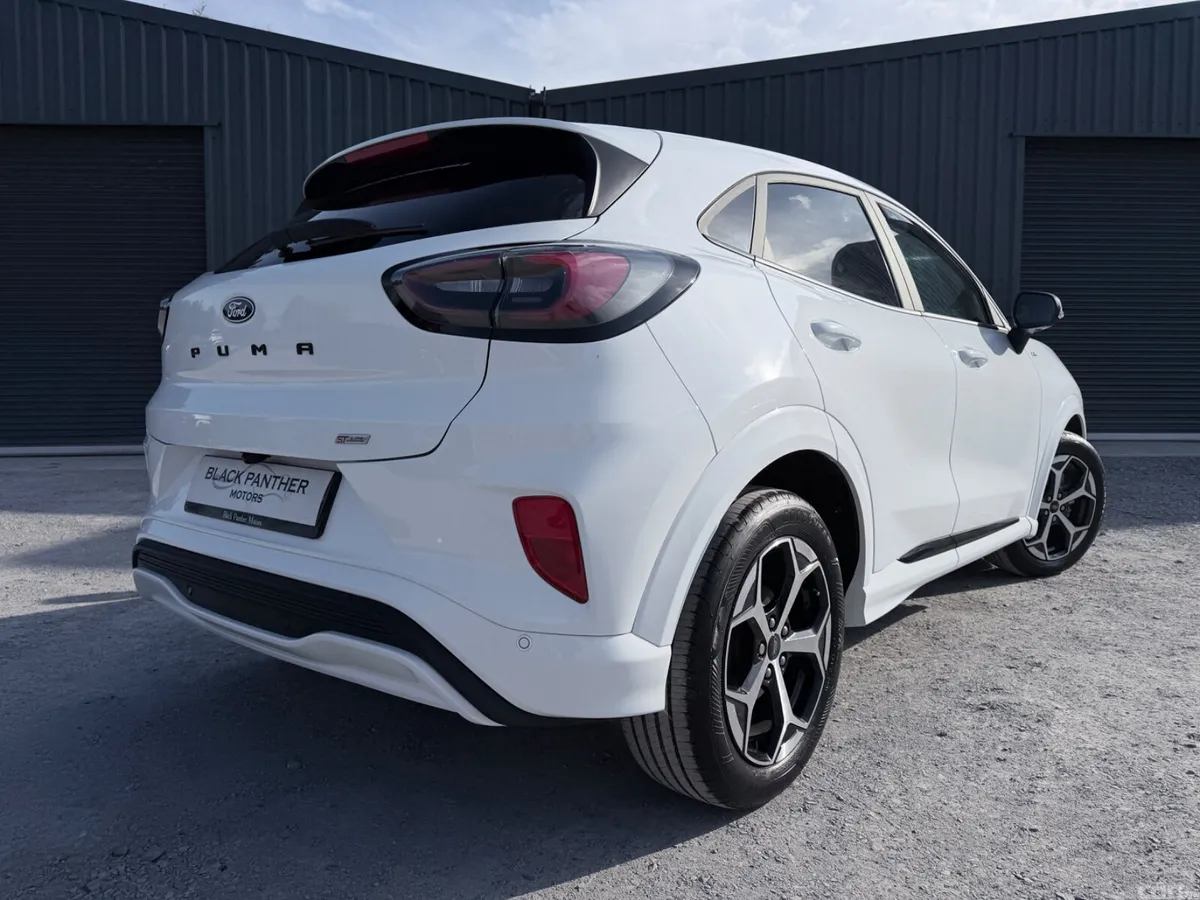 Ford Puma MPV, Petrol, 2025, White