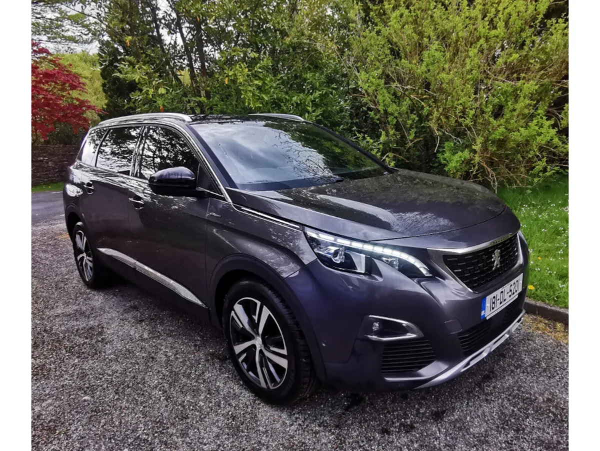 Peugeot 5008 MPV, Diesel, 2018, Black