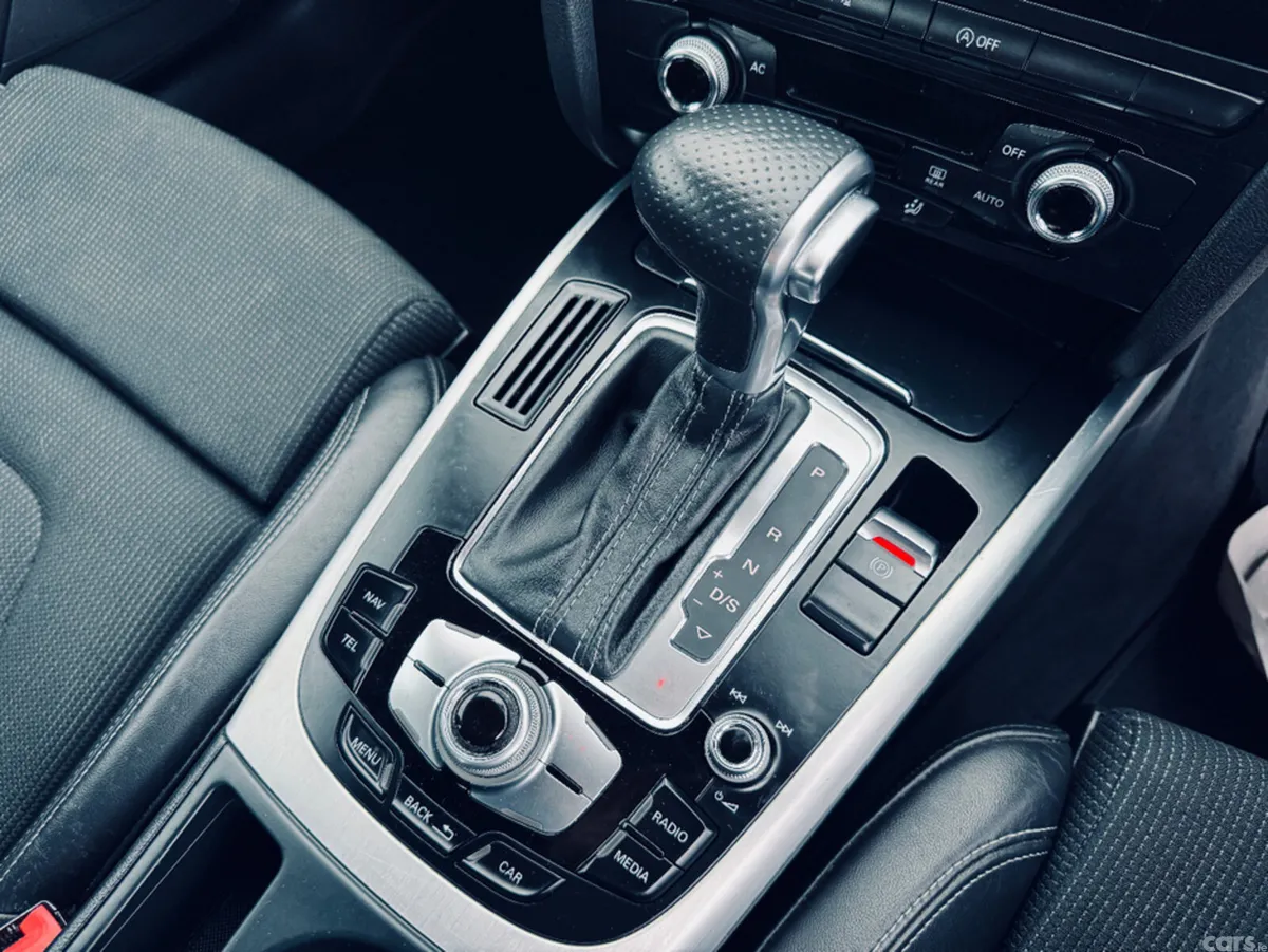 Audi A4 Saloon, Diesel, 2014, Blue