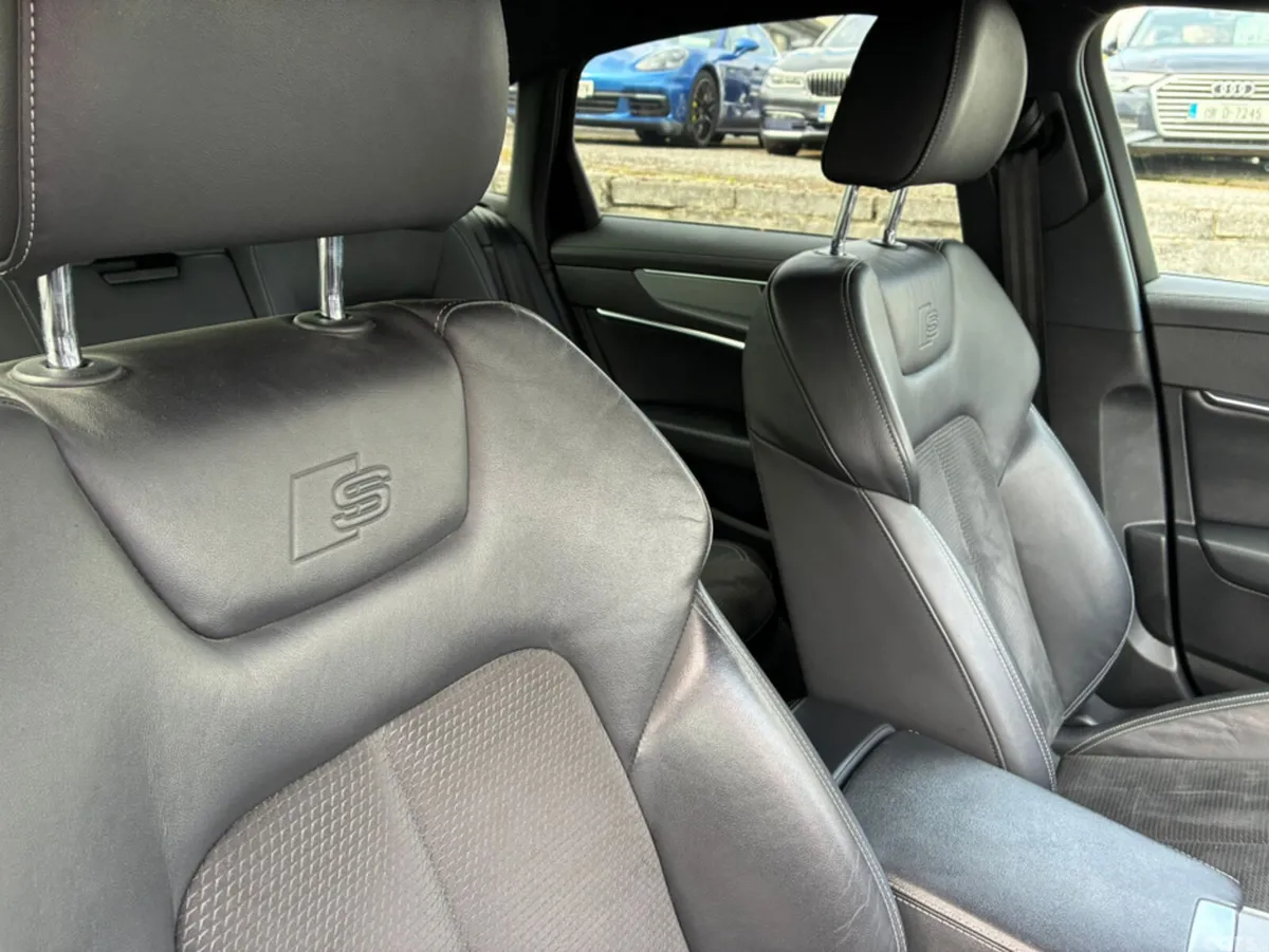 Audi A6 Saloon, Diesel, 2020, Grey