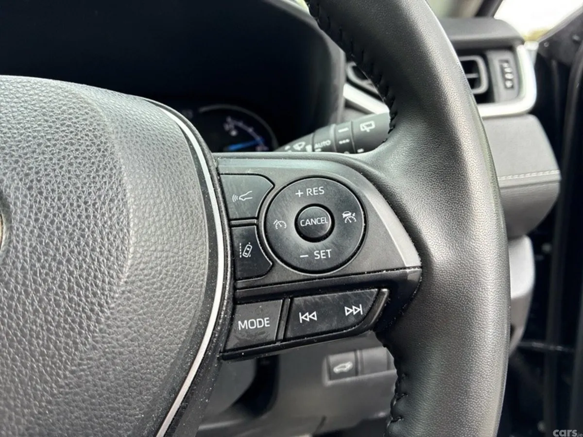 Toyota RAV4 SUV, Petrol Hybrid, 2023, Blue