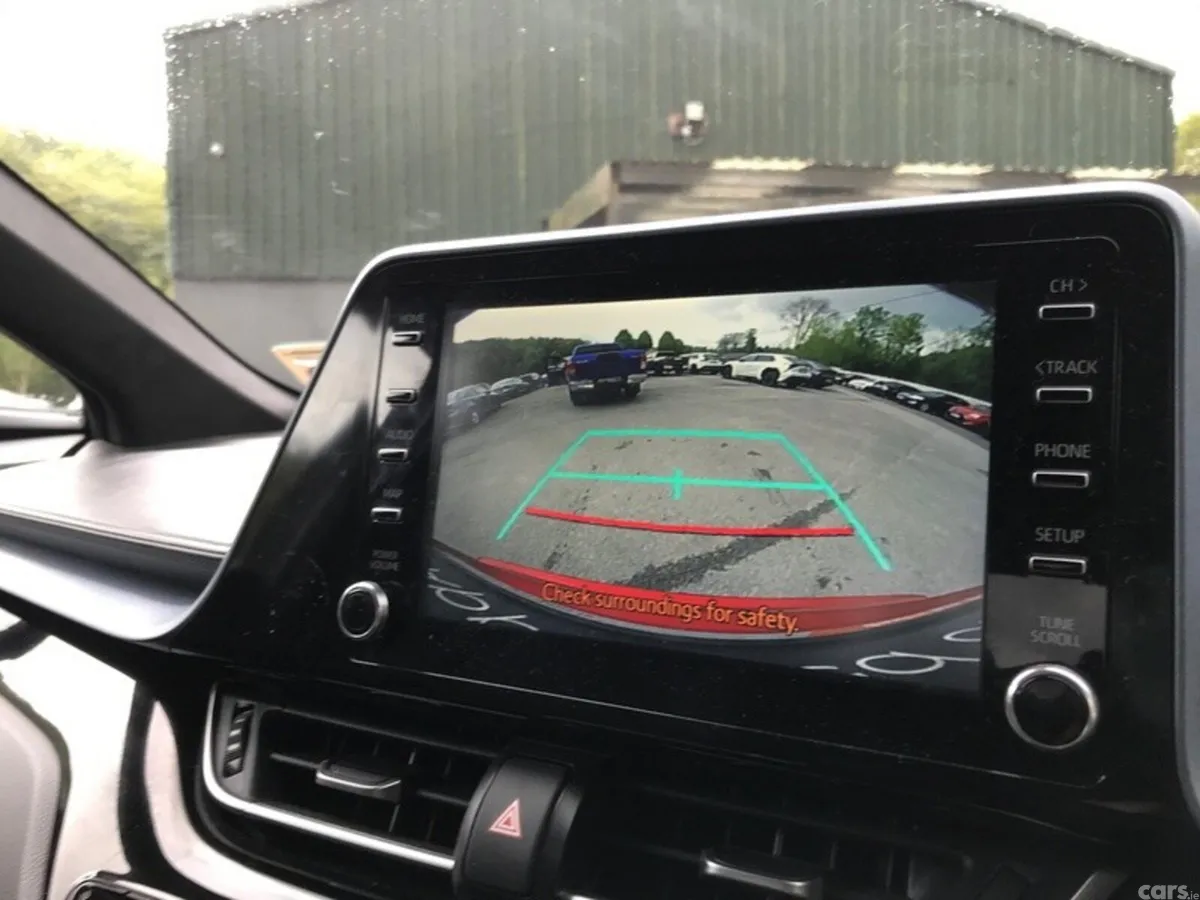 Toyota C-HR SUV, Petrol Hybrid, 2022, Red