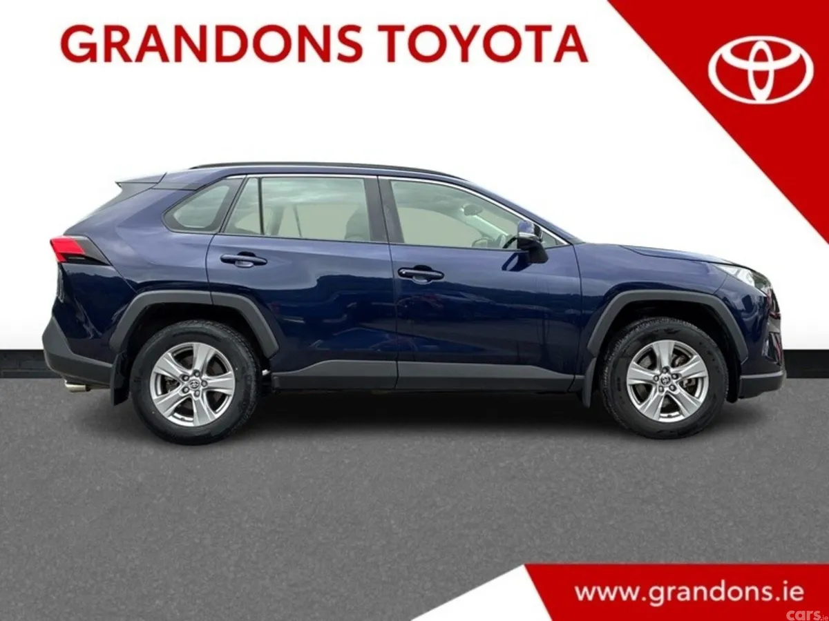 Toyota RAV4 SUV, Petrol Hybrid, 2023, Blue