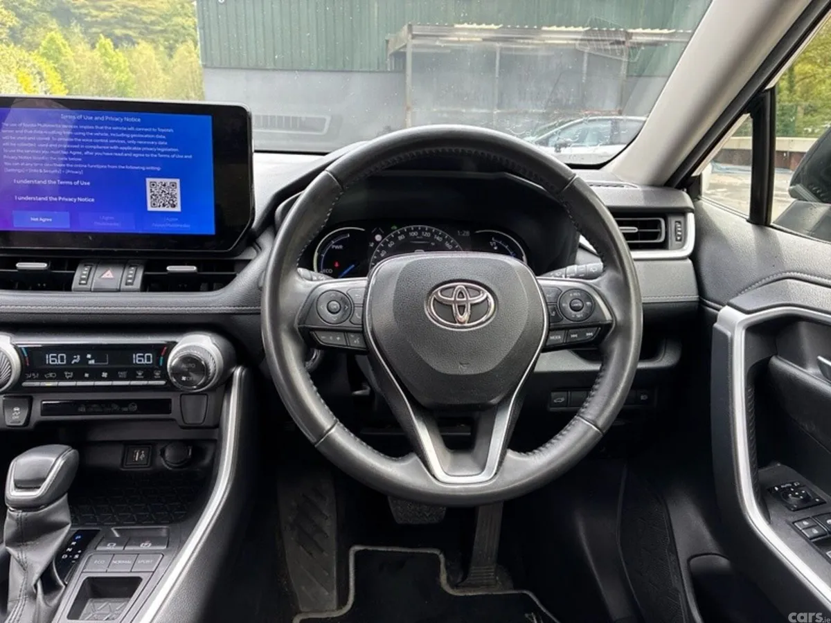 Toyota RAV4 SUV, Petrol Hybrid, 2023, Blue