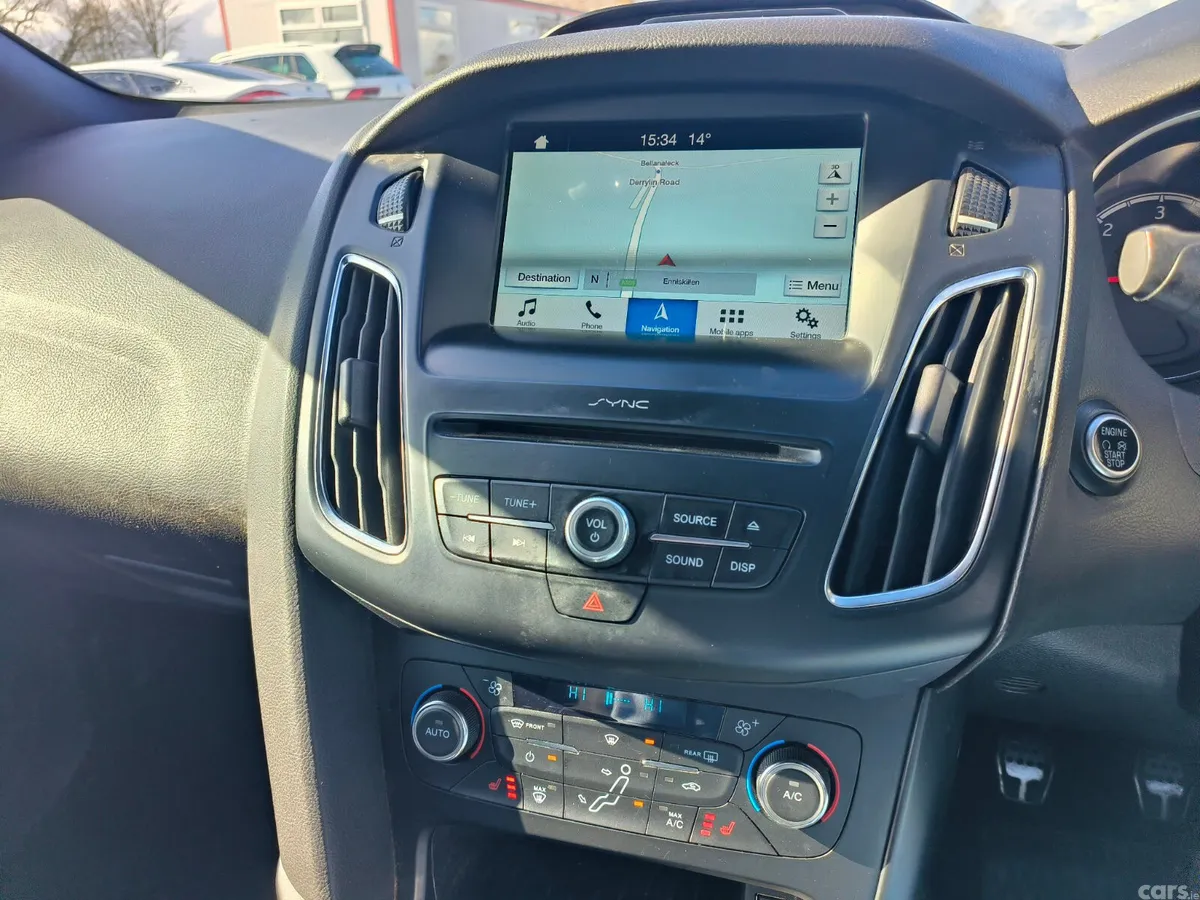 Ford Focus Hatchback, Diesel, 2017, Grey