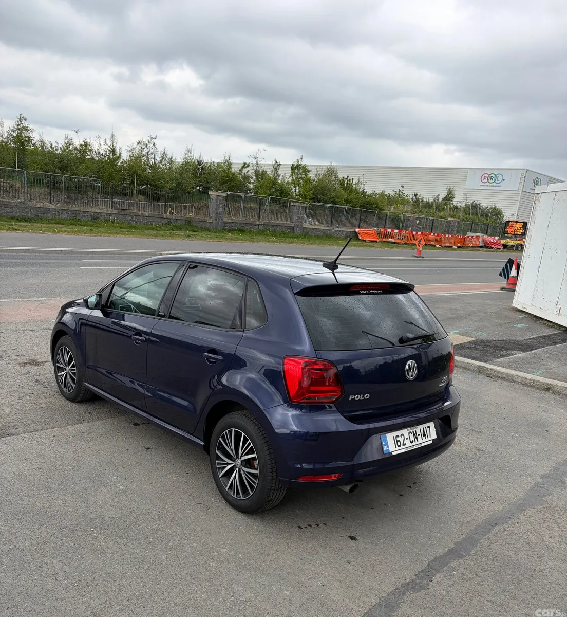 Volkswagen Polo Hatchback, Petrol, 2016, Blue