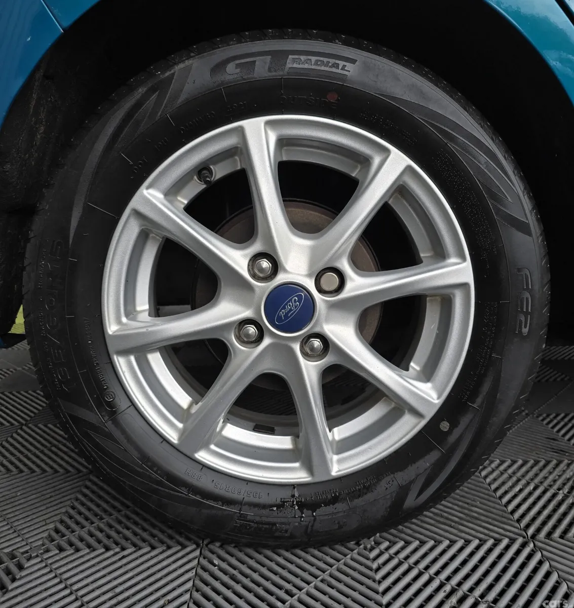 Ford Fiesta Hatchback, Petrol, 2018, Blue